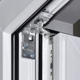 Окно Рехау Диамант со скрытыми петлями Зигения Окно Рехау Диамант со скрытыми петлями Зигения